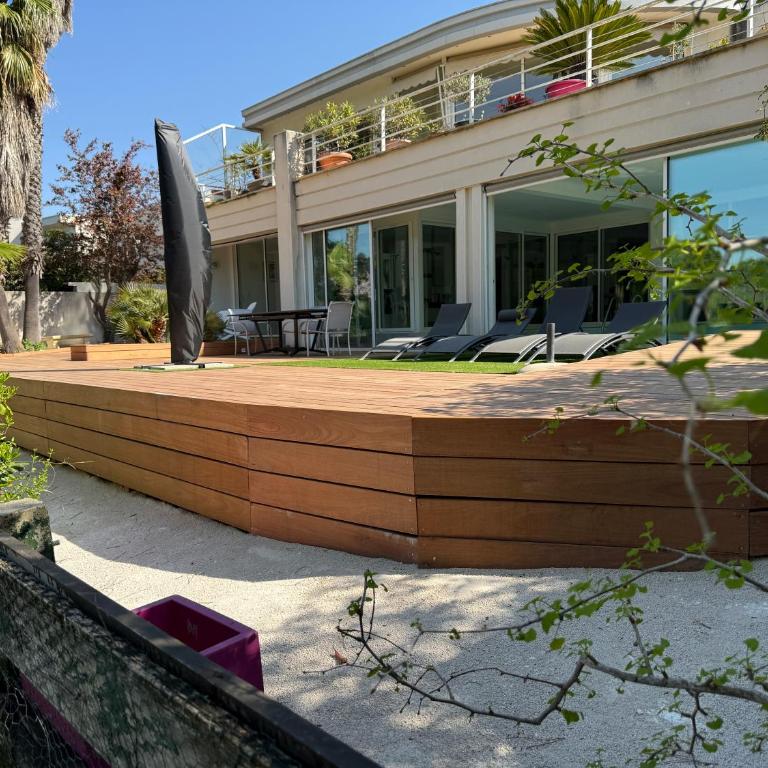 Logement de Prestige avec piscine Vue sur le Golf de la Grande Motte - Villa - 60