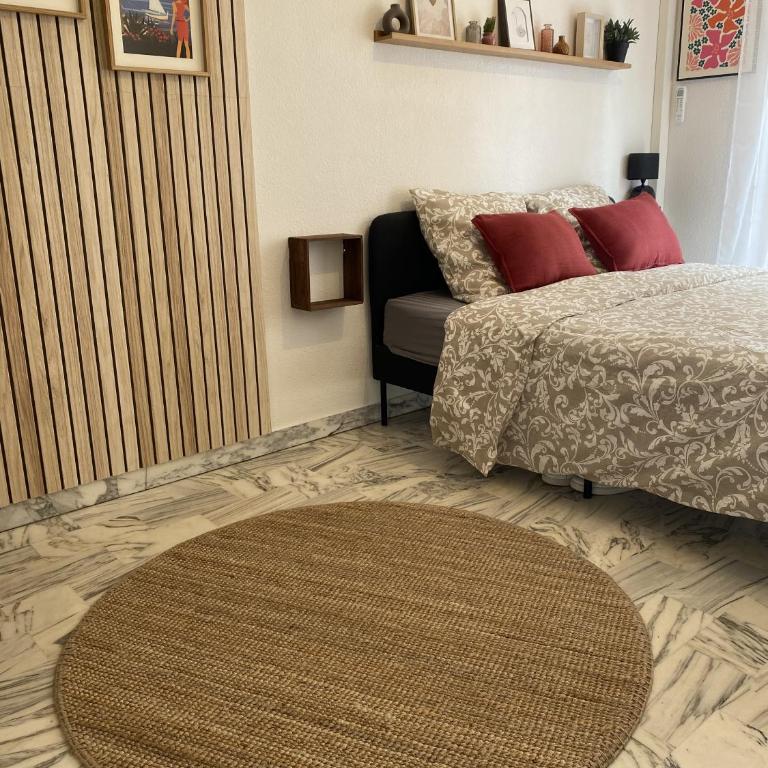 A deux pas des plages et au coeur du vieil Antibes , beau studio rénové - Appartement 1 Chambre - 13
