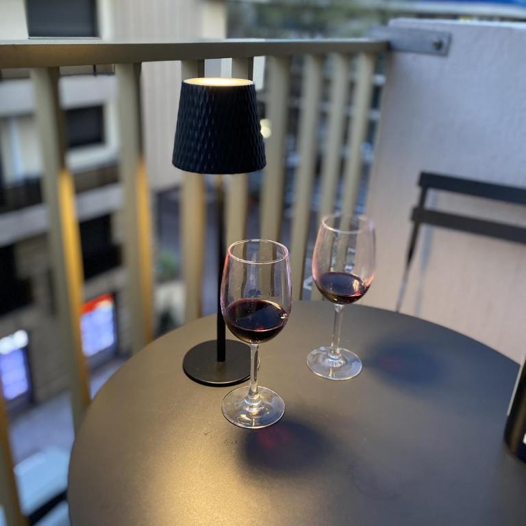 A deux pas des plages et au coeur du vieil Antibes , beau studio rénové - Appartement 1 Chambre - 14