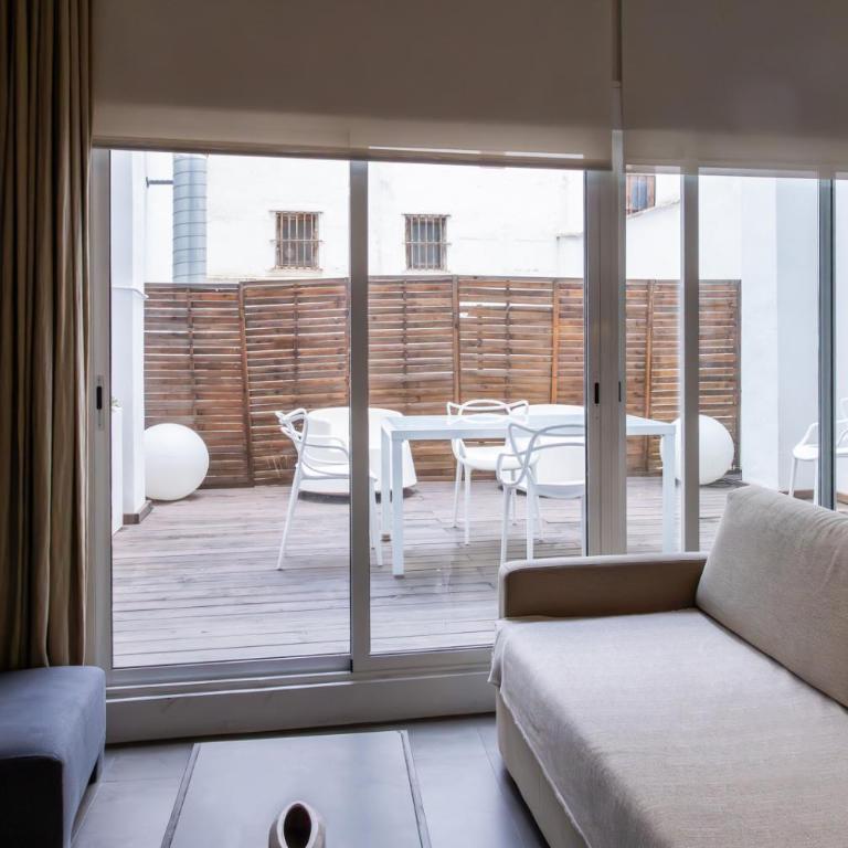 Mercado Central Suites - Two-Bedroom Apartment with Terrace - 19