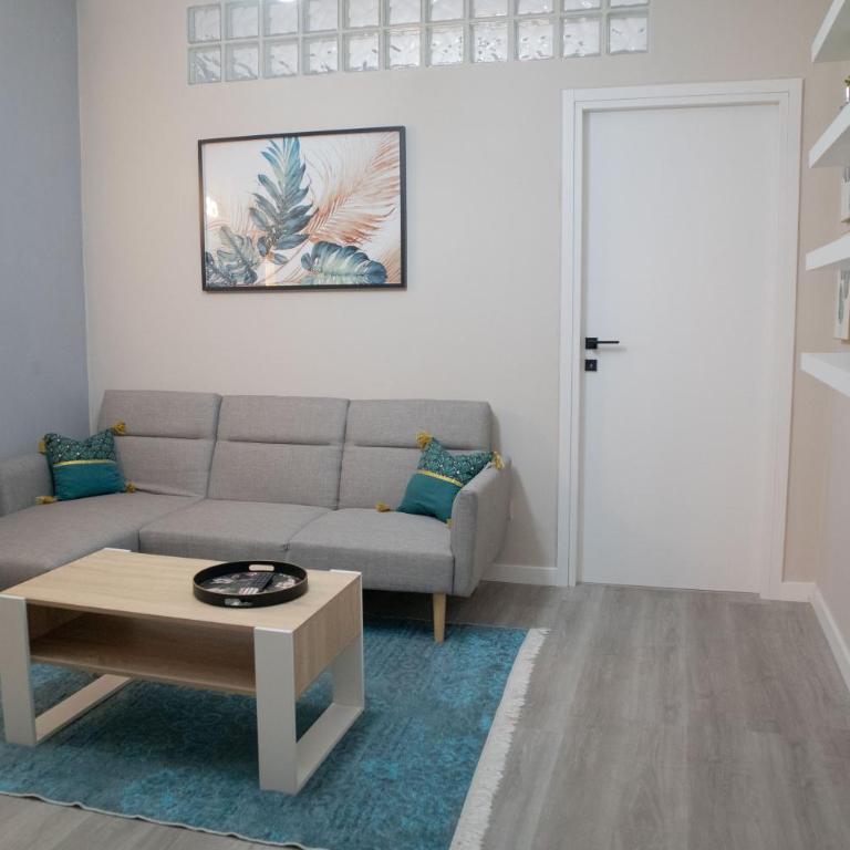 Sara's Home - Modern Apartment Near Metro, Perfect for Families and Groups in Rome - Appartamento con 3 Camere da Letto - 37