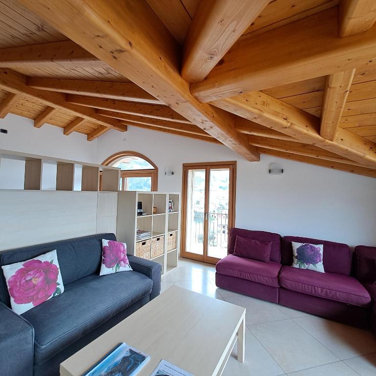 Villa Primula - Appartamento con Vasca Idromassaggio e Vista Lago - 80