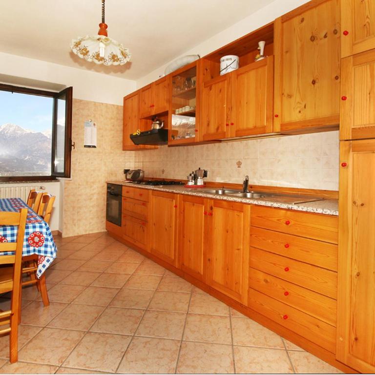 Il castagneto - Appartamento con 2 Camere da Letto e Vista Lago - 6