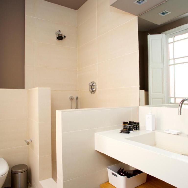 BarcelonaForRent The Claris Suites I - Two-Bedroom Apartment with Balcony - 23
