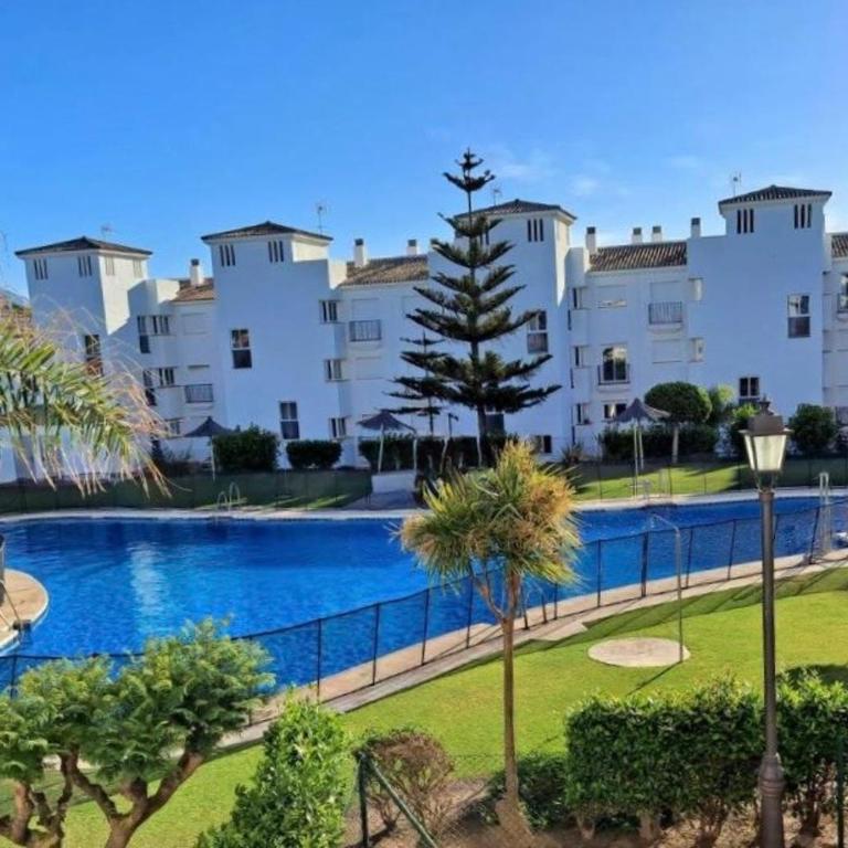 Palm Beach Residency - Beachside with Free Parking - Apartamento de 2 dormitorios con terraza y vistas al mar - 39
