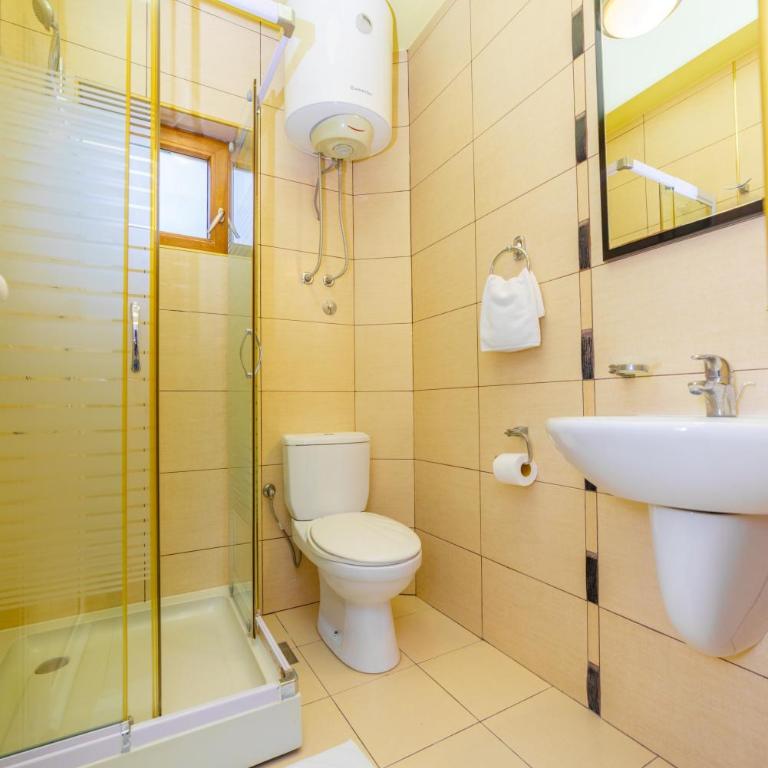 Hotel Odissey Jaz - Standardna Dvokrevetna Soba sa Bračnim Krevetom - 4