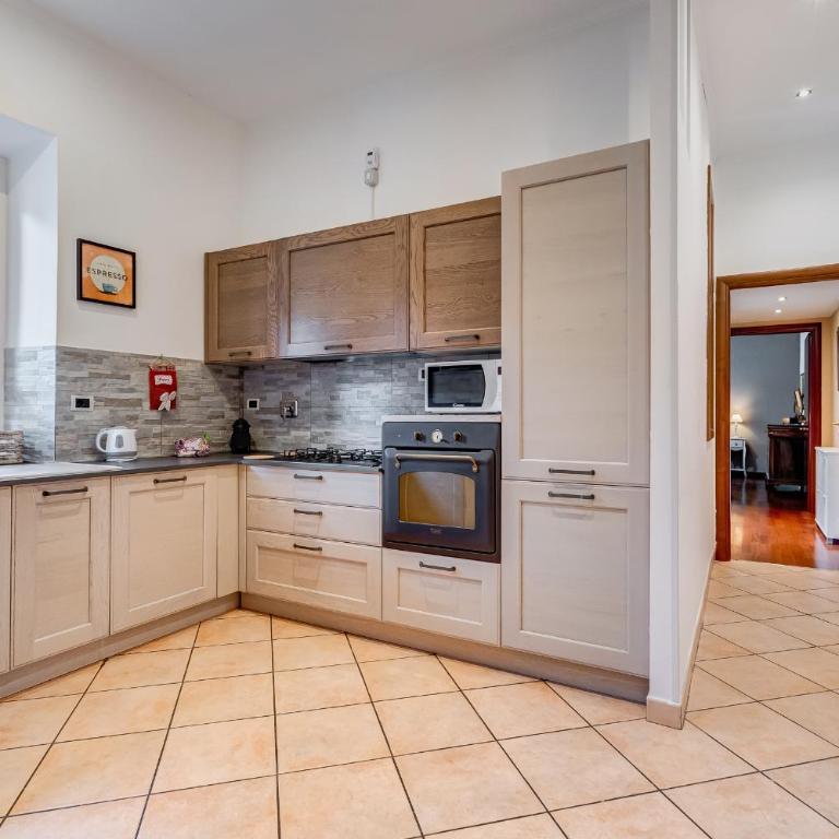 Villa Riccio-Flaminio House - Appartamento con 2 Camere da Letto e Vista Giardino - 40