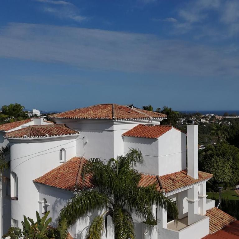 Stunning and luxury Villa in Marbella-Atalaya - 250m to GC Atalaya, 2x 18 holes and very close to the beach of San Pedro de Alcántara and Puerto Banus or Puente Romano - Villa Deluxe - 93