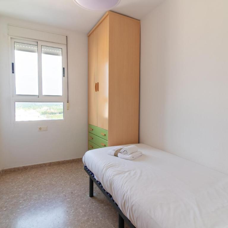 Global Vacacional, Apartamento de 3 habitaciones en urbanización cerca del mar - Three-Bedroom Apartment with Private Pool - 13