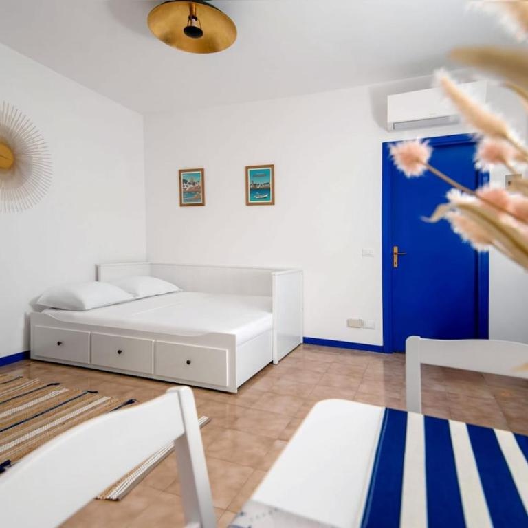 Cozy apartment with garden - Casetta del Pescatore, appartamento intero - One-Bedroom Apartment - 12