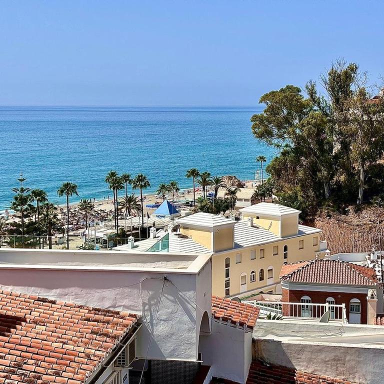 A2405 Modern 2 bed 2 bath Penthouse Burriana Beach - Apartamento de 2 dormitorios con vistas - 4
