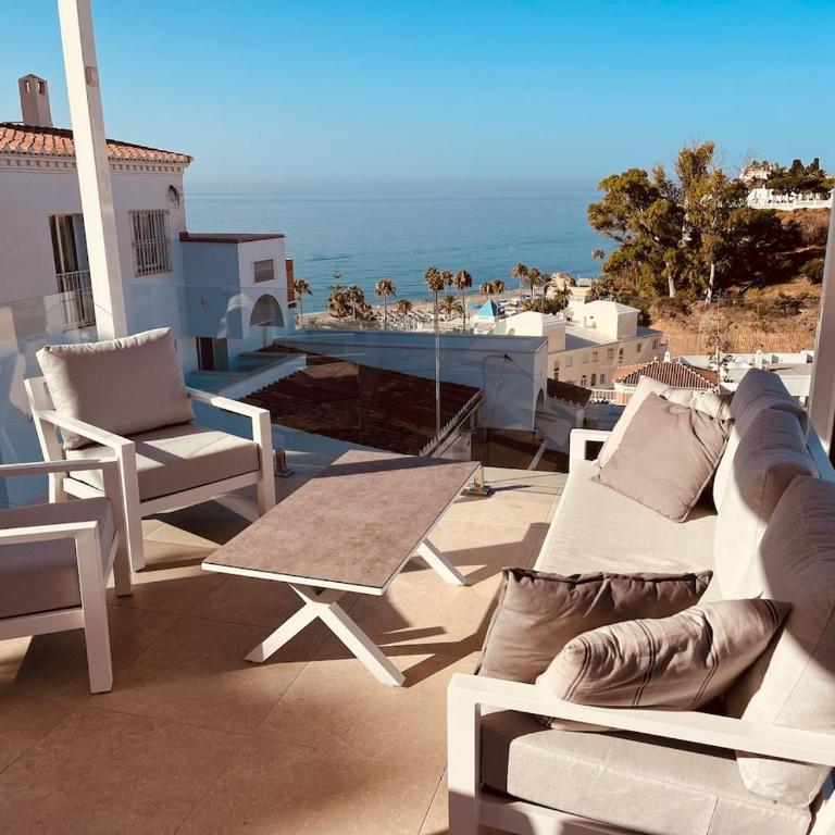 A2405 Modern 2 bed 2 bath Penthouse Burriana Beach - Apartamento de 2 dormitorios con vistas - 17