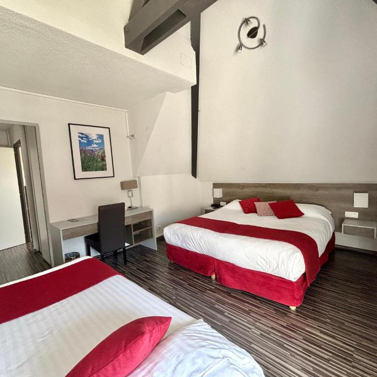 Hôtel de France Contact-Hôtel - Chambre Quadruple Confort - 3