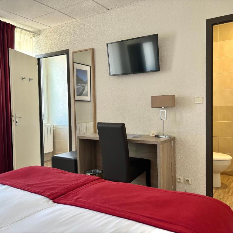 Hôtel de France Contact-Hôtel - Chambre Quadruple Confort - 7