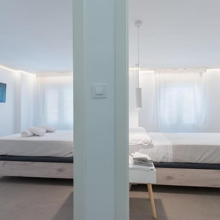 Buhaira suites, free parking and subway - Apartamento - 14