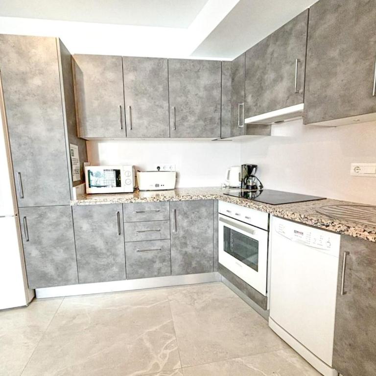 Renovated 2 bedroom in Nerja Center, Carabeo area - Apartamento de 2 dormitorios - 11