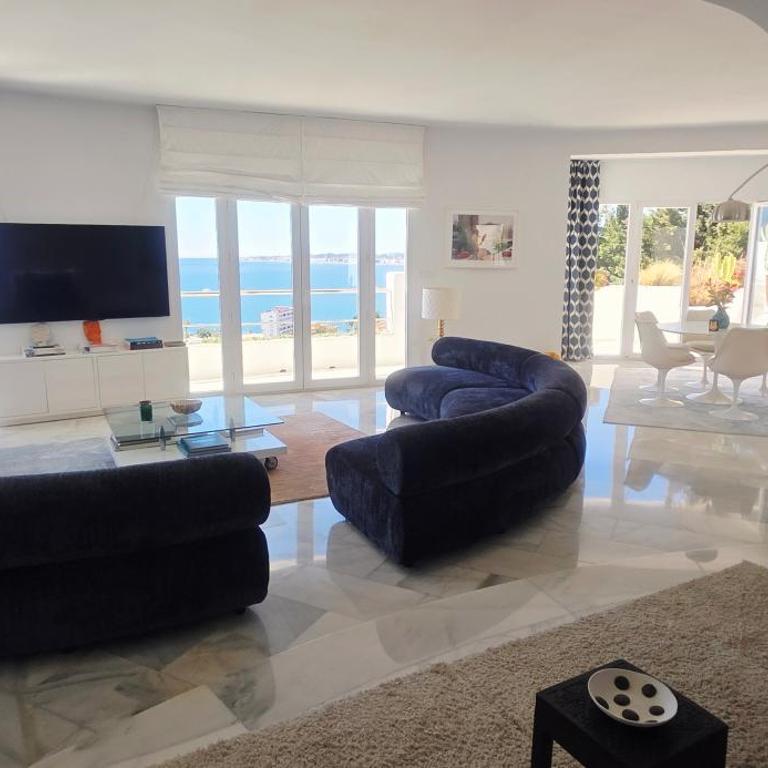 Villa R7- Luxury with Ocean Views - Villa - 8