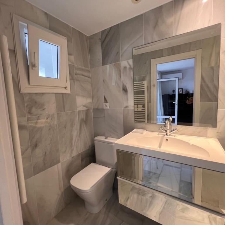 Villa R7- Luxury with Ocean Views - Villa - 44