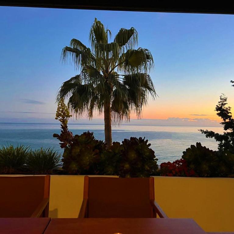 Villa R7- Luxury with Ocean Views - Villa - 37
