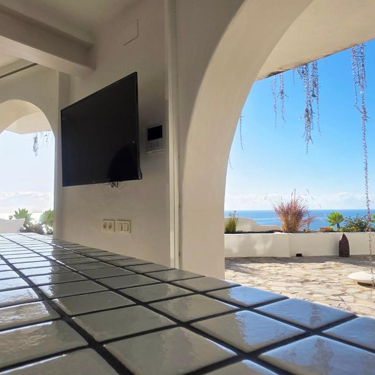 Villa R7- Luxury with Ocean Views - Villa - 77
