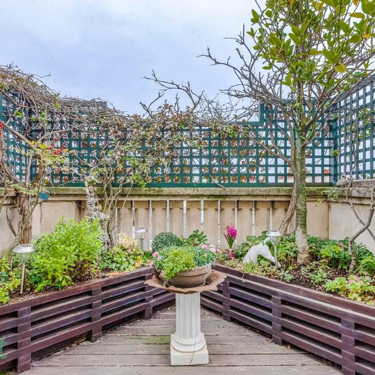 Le Boursault - Stunning Penthouse, Terrace, Parking - Appartement - 5