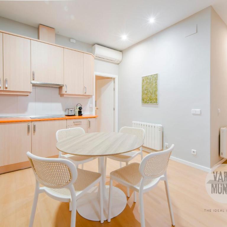 Leon Urban Suites - Two-Bedroom Apartment - 12