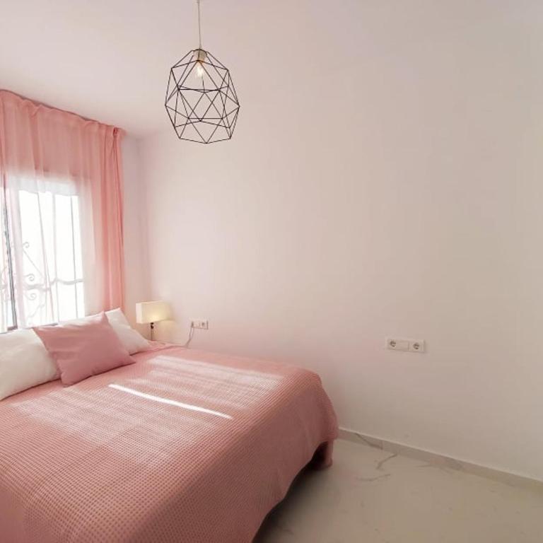 Beautiful 4 bedroom town house in Punta Lara Nerja - Casa de 4 dormitorios - 24