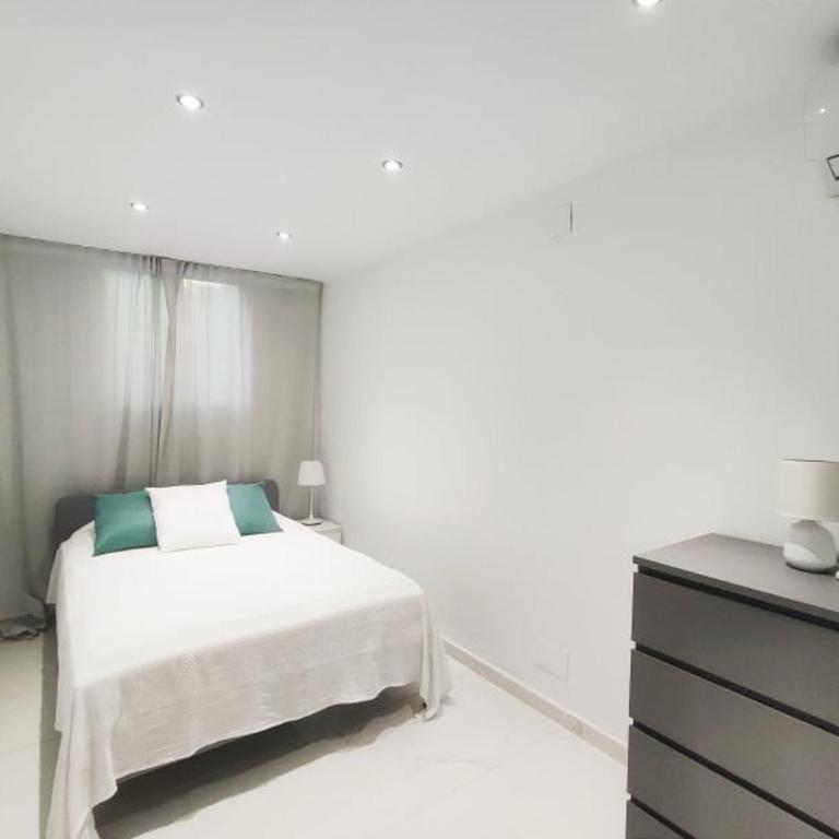 Beautiful 4 bedroom town house in Punta Lara Nerja - Casa de 4 dormitorios - 25