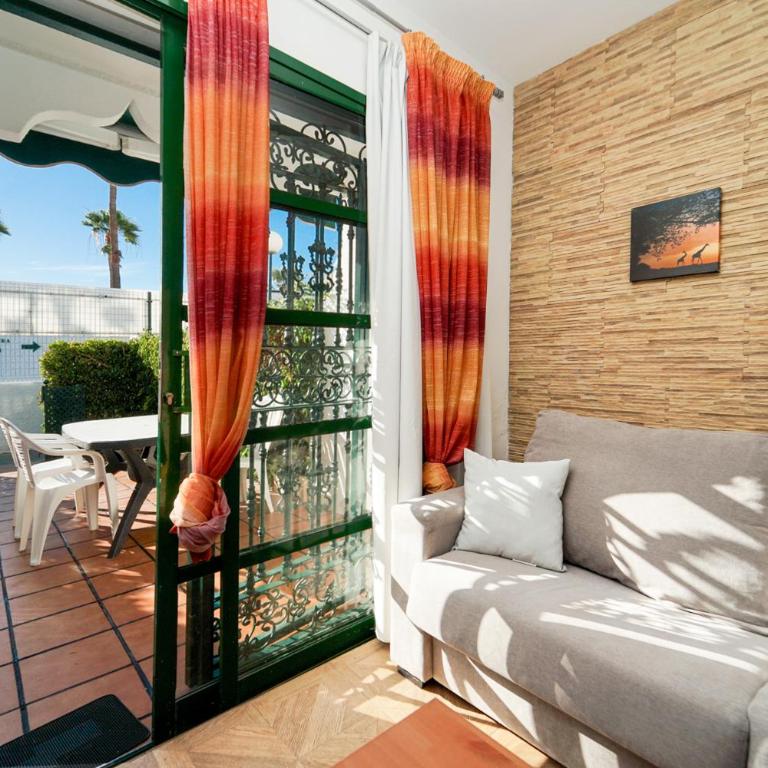 Green Haven Bungalow with Pool & Garden Terrace By Canarias Prime Homes - Apartamento de 1 dormitorio - 6