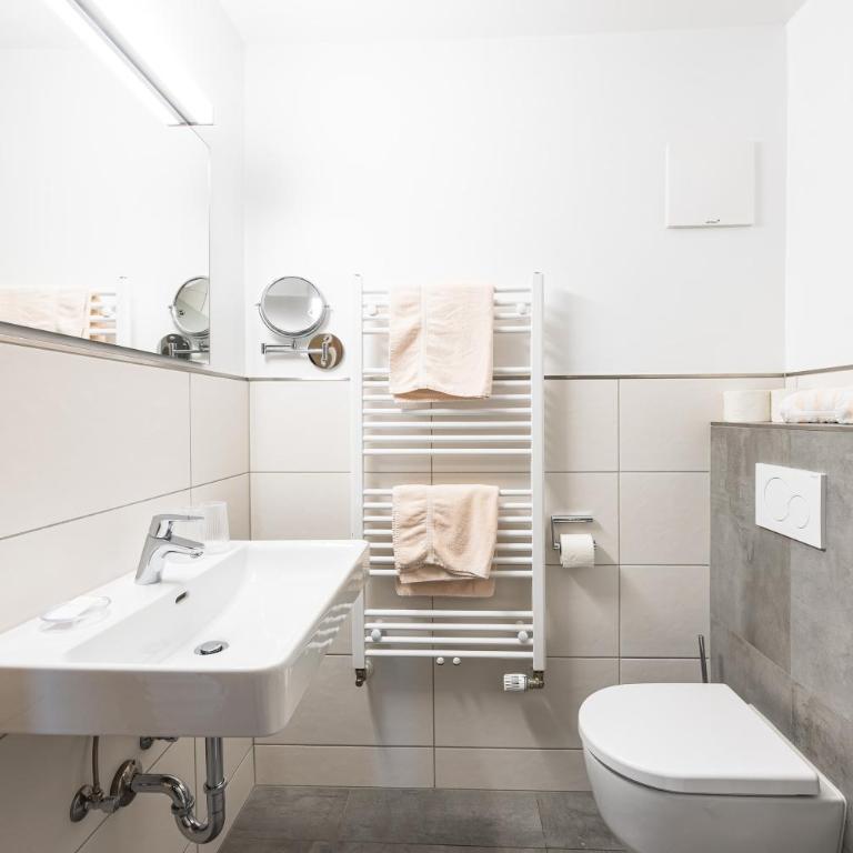 Appartements by Hofer - Summer Card included - Apartment mit 2 Schlafzimmern und Bergblick - 20