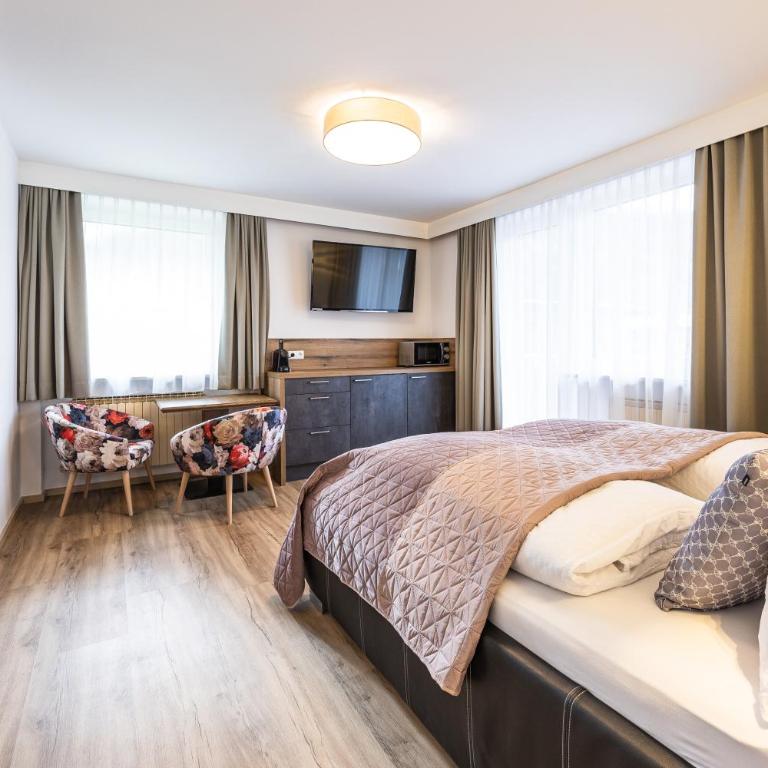 Appartements by Hofer - Summer Card included - Apartment mit 2 Schlafzimmern und Bergblick - 25
