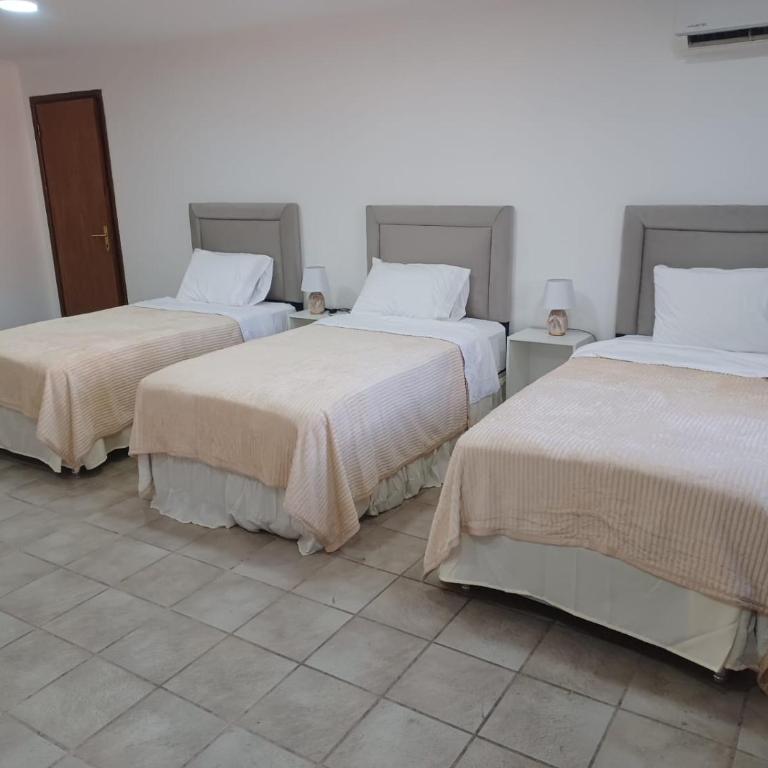 BauHouse Comfort Suites Asuncion - Habitación Familiar con baño privado - 6