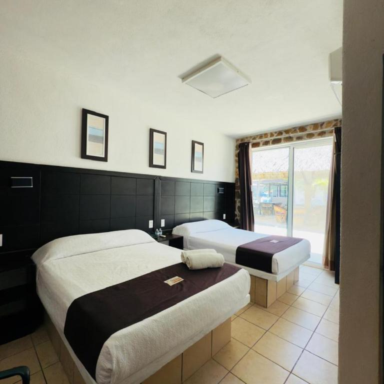 Hotel Stone - Habitación Doble - 2 camas - 2