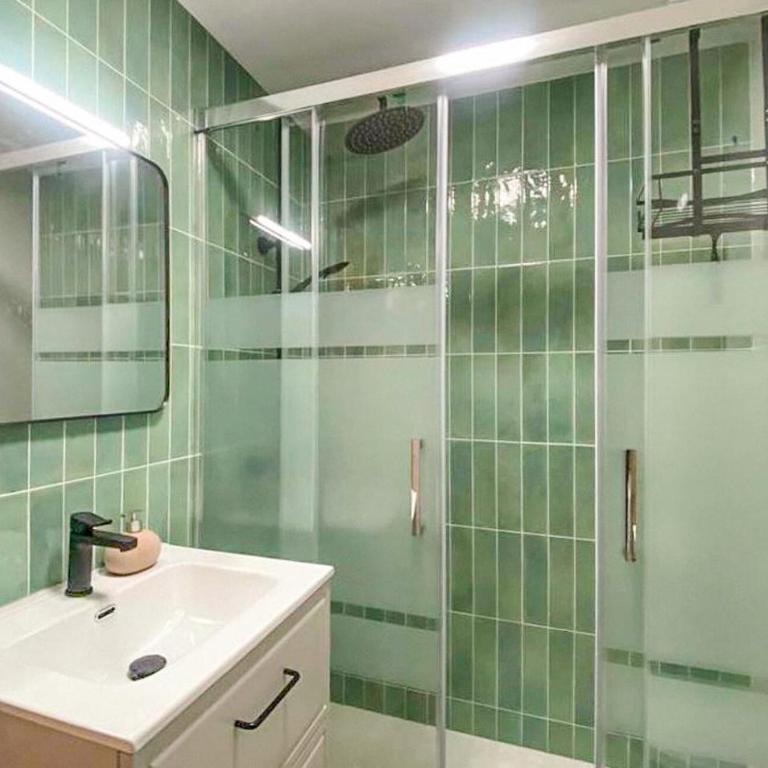 Beautiful Apartment In Oropesa Del Mar With Wifi - Apartamento de 2 dormitorios - 7