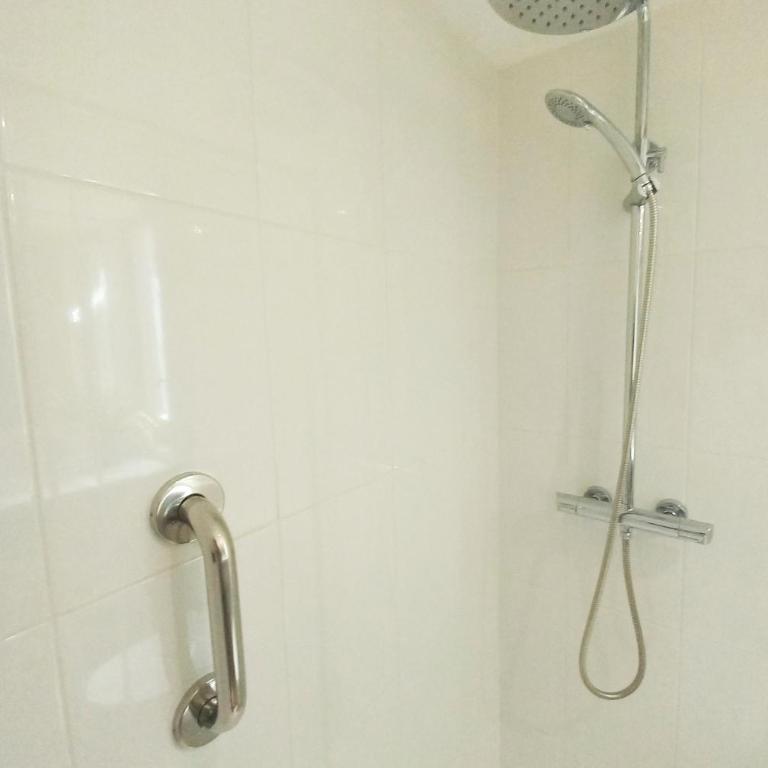 Verd i Blau - Apartament amb Piscina - Apartamento de 2 dormitorios con balcón y vistas al mar - 14