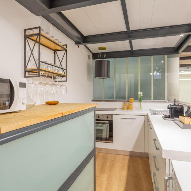 Entire Building with 4 Apartments near the Colosseum - Loft - 21