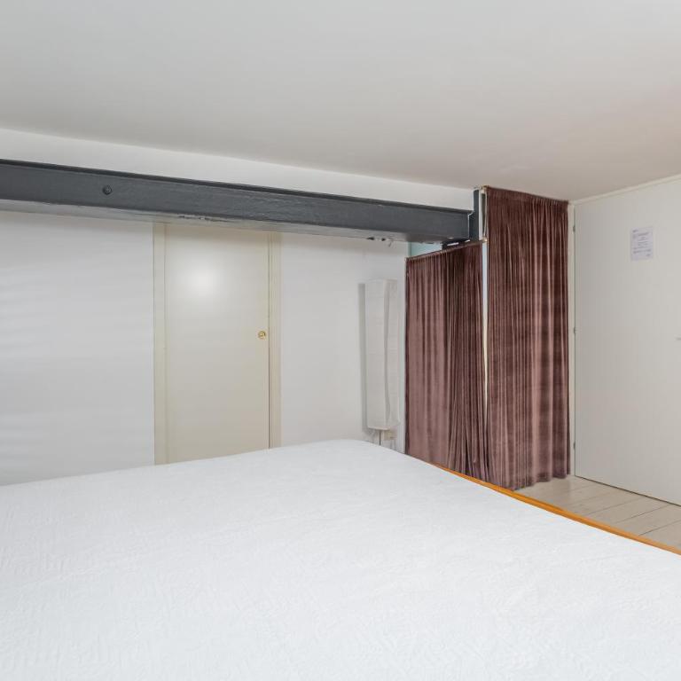 Entire Building with 4 Apartments near the Colosseum - Loft - 12