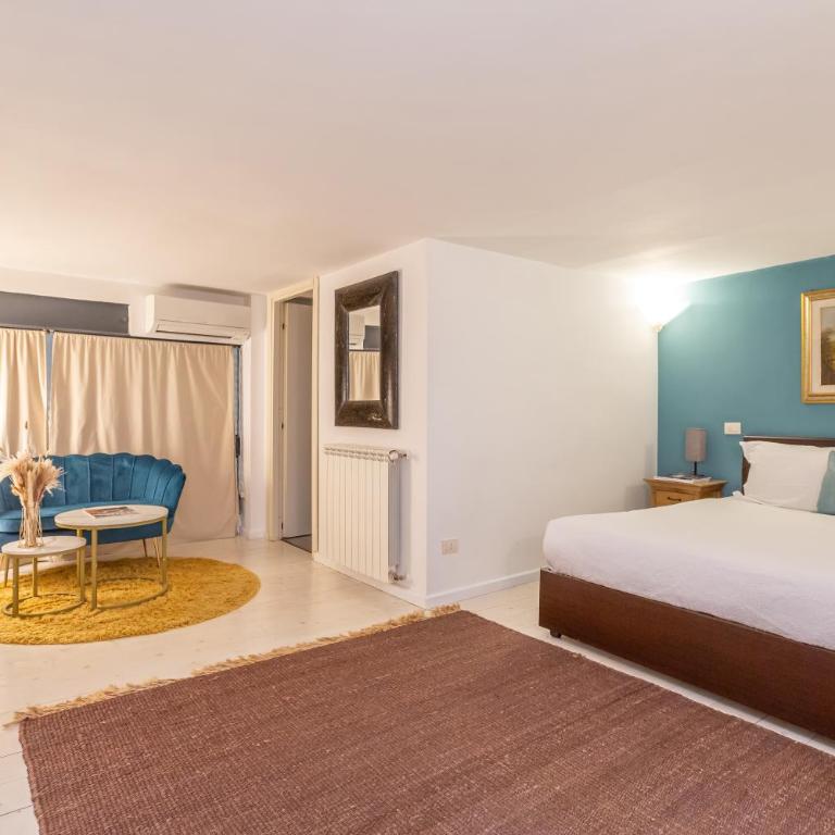 Entire Building with 4 Apartments near the Colosseum - Loft - 2