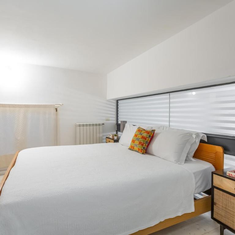 Entire Building with 4 Apartments near the Colosseum - Loft - 23