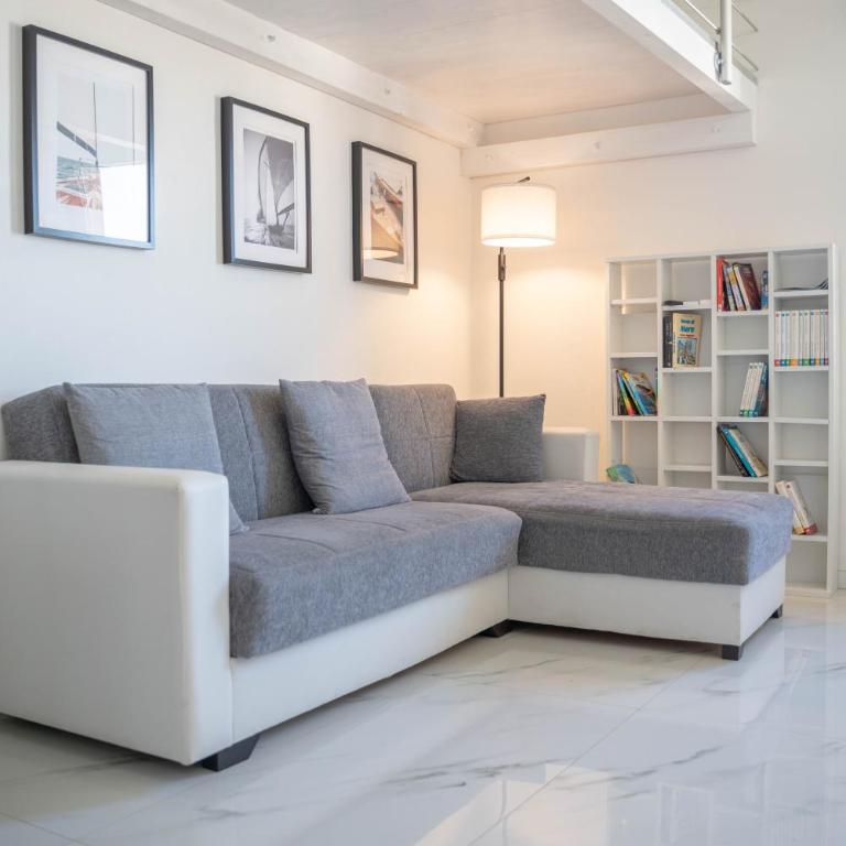 Vista Mare: Moderno Loft al Centro di Alghero - Appartamento con 1 Camera da Letto - 13