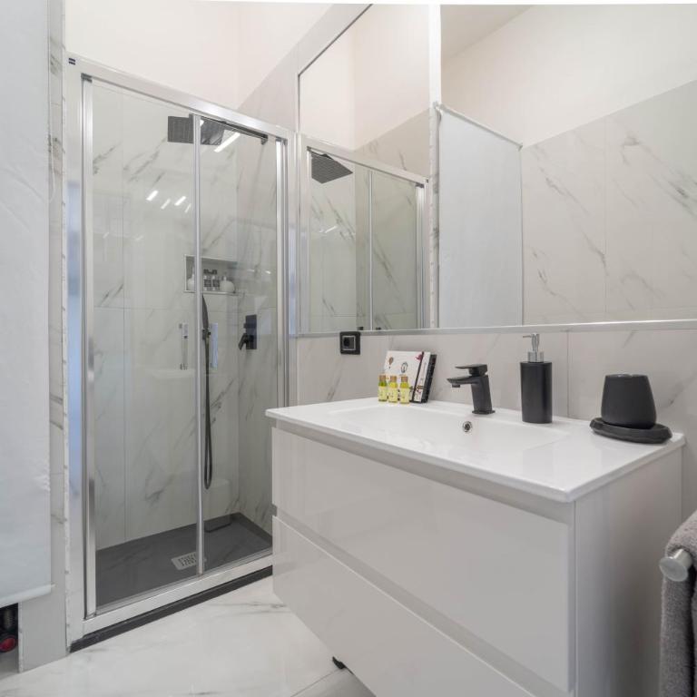 Vista Mare: Moderno Loft al Centro di Alghero - Appartamento con 1 Camera da Letto - 10