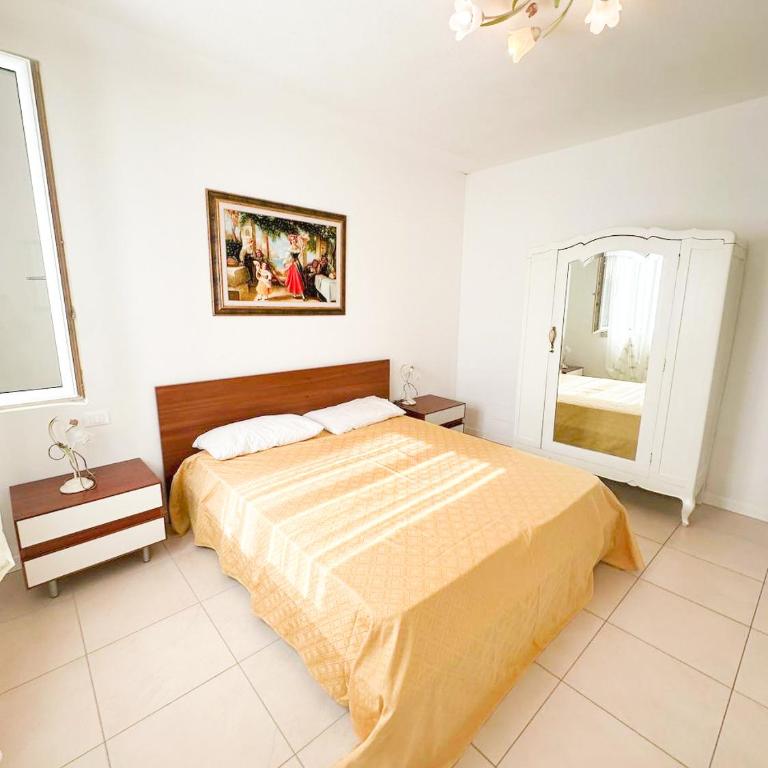 VILLA RENZO- PARCHEGGIO E GIARDINO PRIVATI a pochi passi dal mare - Appartamento con 2 Camere da Letto - 4