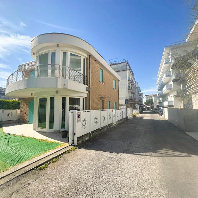 VILLA RENZO- PARCHEGGIO E GIARDINO PRIVATI a pochi passi dal mare - Appartamento con 2 Camere da Letto - 23