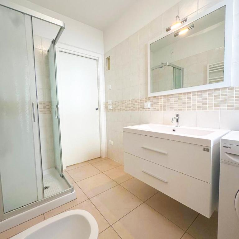 VILLA RENZO- PARCHEGGIO E GIARDINO PRIVATI a pochi passi dal mare - Appartamento con 2 Camere da Letto - 25