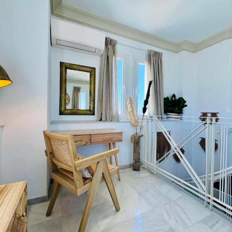 Hotel Boutique Las Cortes De Cádiz - Estudio Dúplex - 13