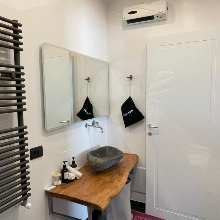 KeRo Luxury Rooms - Double Room with Garden View - 4
