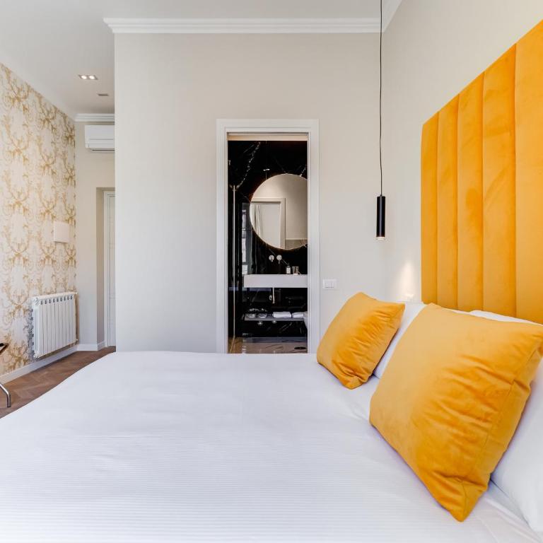 Dionigi 43 Private Suites by Premium Suites Collection - Camera Deluxe - 9