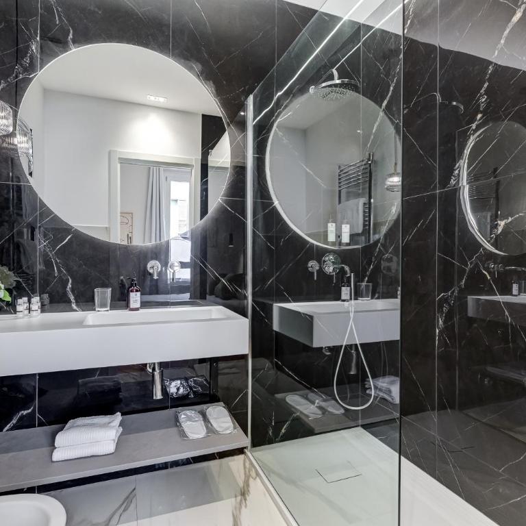 Dionigi 43 Private Suites by Premium Suites Collection - Camera Matrimoniale Superior - 9