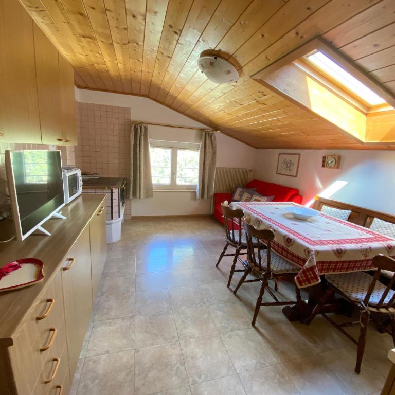 Appartamento Franca - Appartamento con 2 Camere da Letto - 2