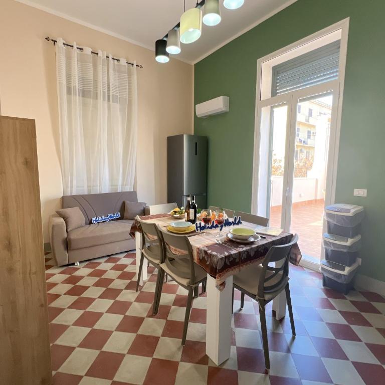 La Casa del Marchingegno by Holiday World - Appartamento con 3 Camere da Letto - 4